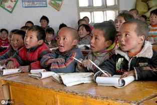 学校热门瓜事件,揭秘学校热门瓜事件背后的真相