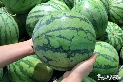 红料社吃瓜爆料是真的吗,真相揭秘，是真是假？