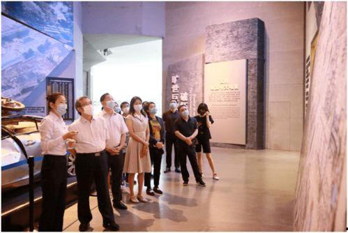 昊天明星网红团队,打造网络新势力，引领潮流风向标