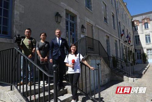 偃师近期热门吃瓜事件视频,揭秘网络热议背后的真相