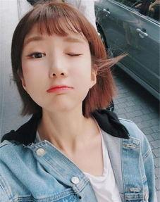 抖音明星网红小卡,闪耀舞台，魅力无限