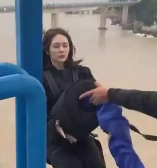 蹦极明星网红有哪些,挑战极限的勇敢者