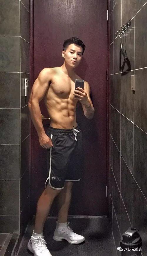 明星网红帅哥腹肌视频,明星网红帅哥健身风采大揭秘