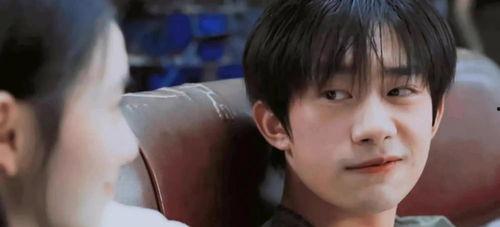 吃瓜爆料被拍了吗是真的吗,被拍真相揭秘，究竟是否属实？