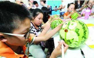 热门大瓜学生校园,热门大瓜背后的真相与反思