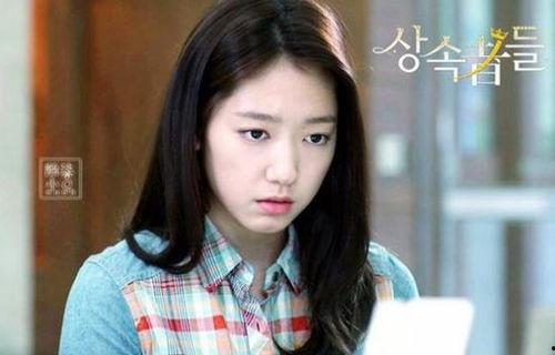 瓜子脸明星网红,揭秘他们的美丽秘诀