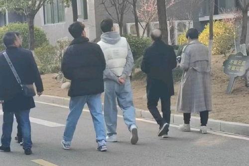 热门光遇吃瓜事件,揭秘热门吃瓜事件背后的真相