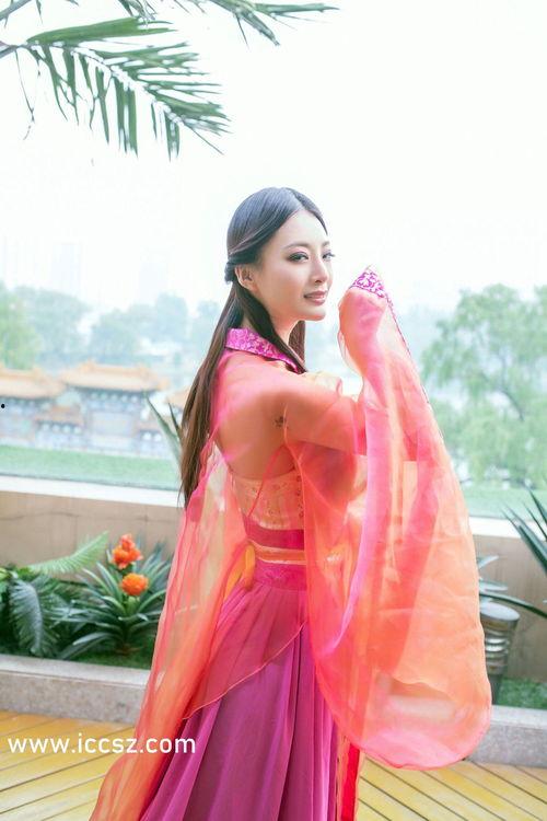 51热门大瓜黑料反差姨,反差姨的惊人黑料揭秘