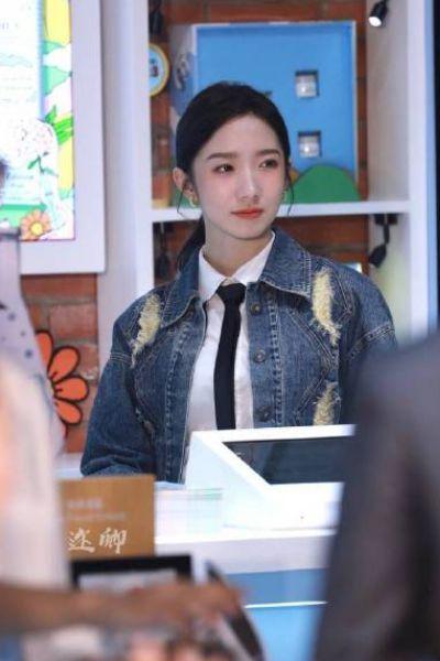 明星网红话费直播间,明星网红话费直播间魅力解析