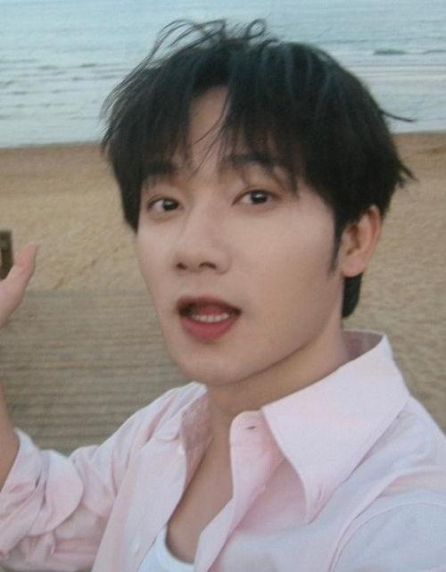 刘大锤爆热门cp恋情瓜,甜蜜互动引粉丝狂欢