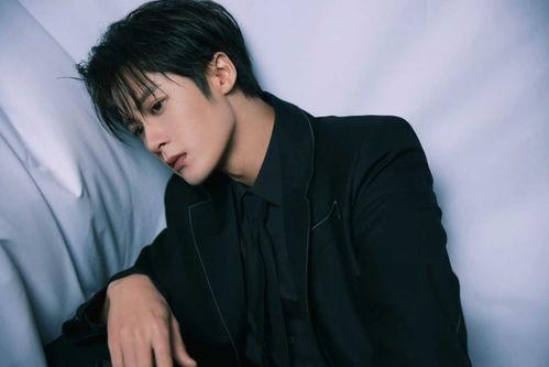 早期男明星网不红,揭秘早期明星不为人知的低谷时刻