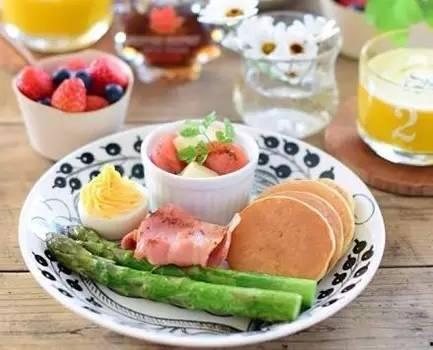 今日晚餐吃瓜食物图片,晚餐美食瞬间回顾