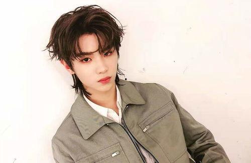 吃瓜大爆料黄明昊微博,揭秘娱乐圈幕后真相