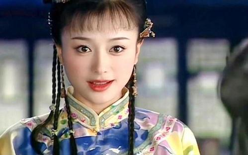 爽文女主靠吃瓜爆料火了