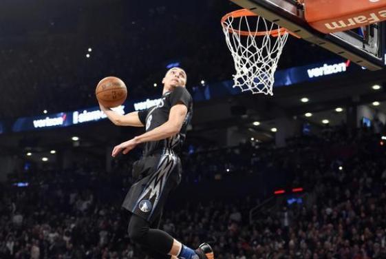 瓜哥今日扣篮视频回放,精彩瞬间回顾，实力展现！