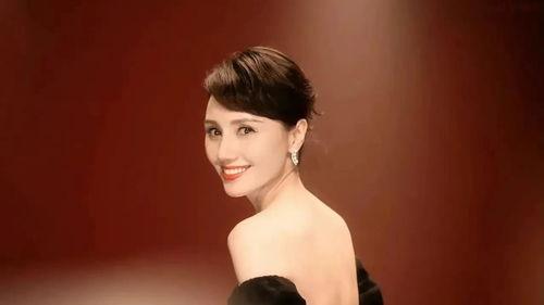 近期热门吃瓜明星事件,揭秘近期热门吃瓜明星事件背后的真相